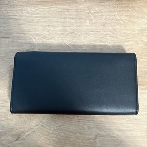 Black Amazon Wallet